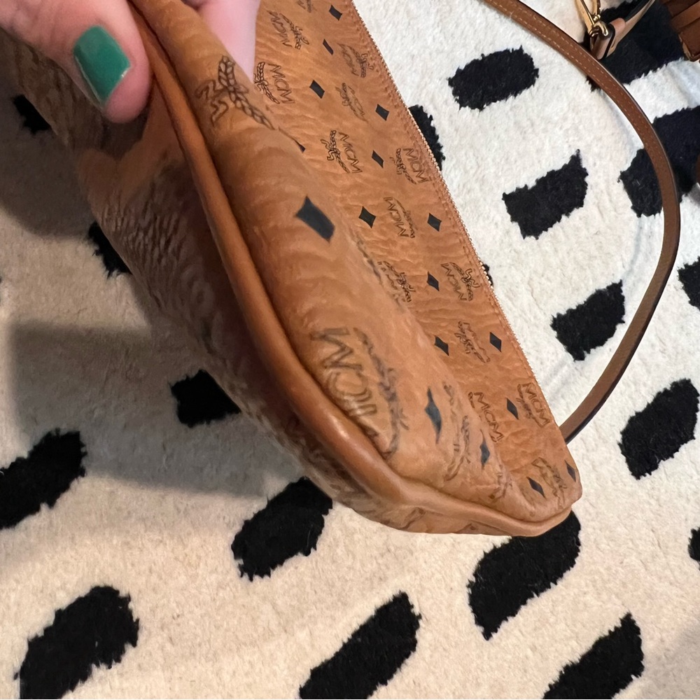 Mcm Visetos Original Crossbody Pouch Cognac Excellent… Gem